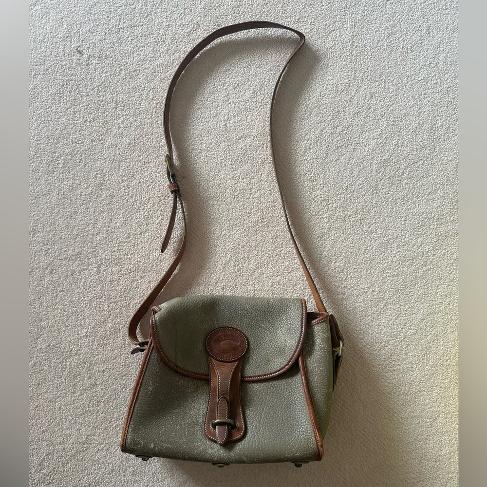 Vintage Dooney and Burke shoulder bag